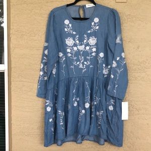 Embroidered light blue chambray dress NEW